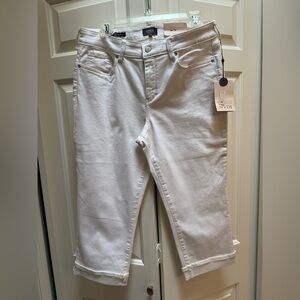 NYDJ White Cropped Jeans Summer Essential
